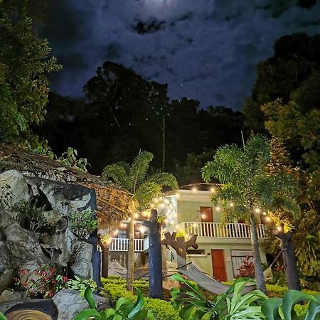 Hotel Quetzal Inn Monteverde Екстериор снимка