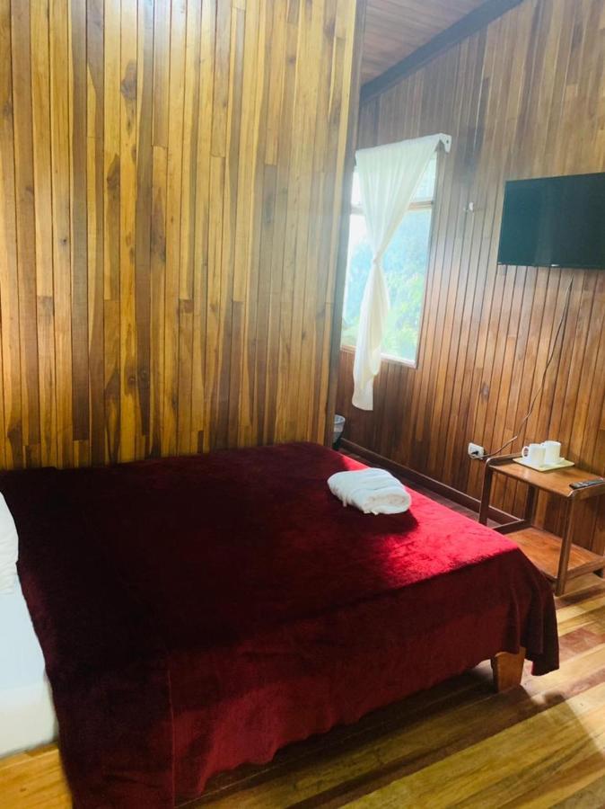 Hotel Quetzal Inn Monteverde Екстериор снимка