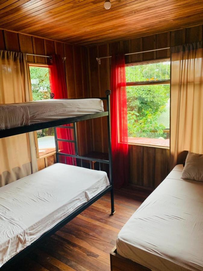 Hotel Quetzal Inn Monteverde Екстериор снимка